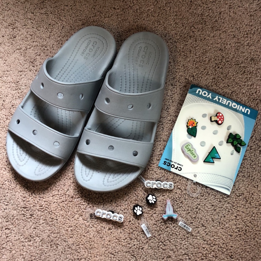 Crocs